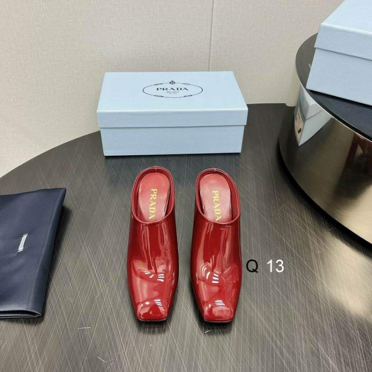 Picture of Prada Shoes _SKUPradasz35-40819178.5CMYM0304